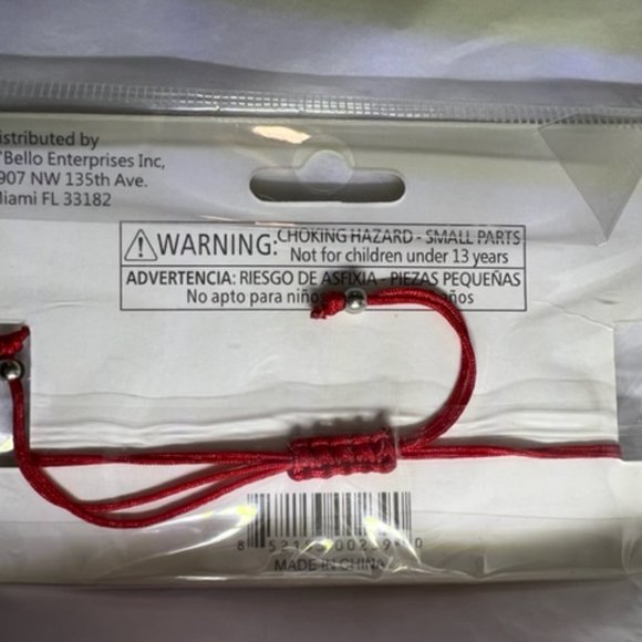 🌷 3 / $9- New in package D'Bello seashell red adjustable cord bracelet - Picture 2 of 2